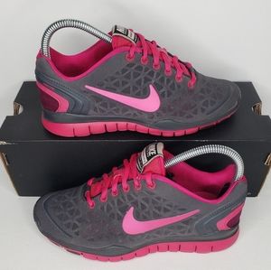 Nike Women's Gray and Pink Running Sneakers